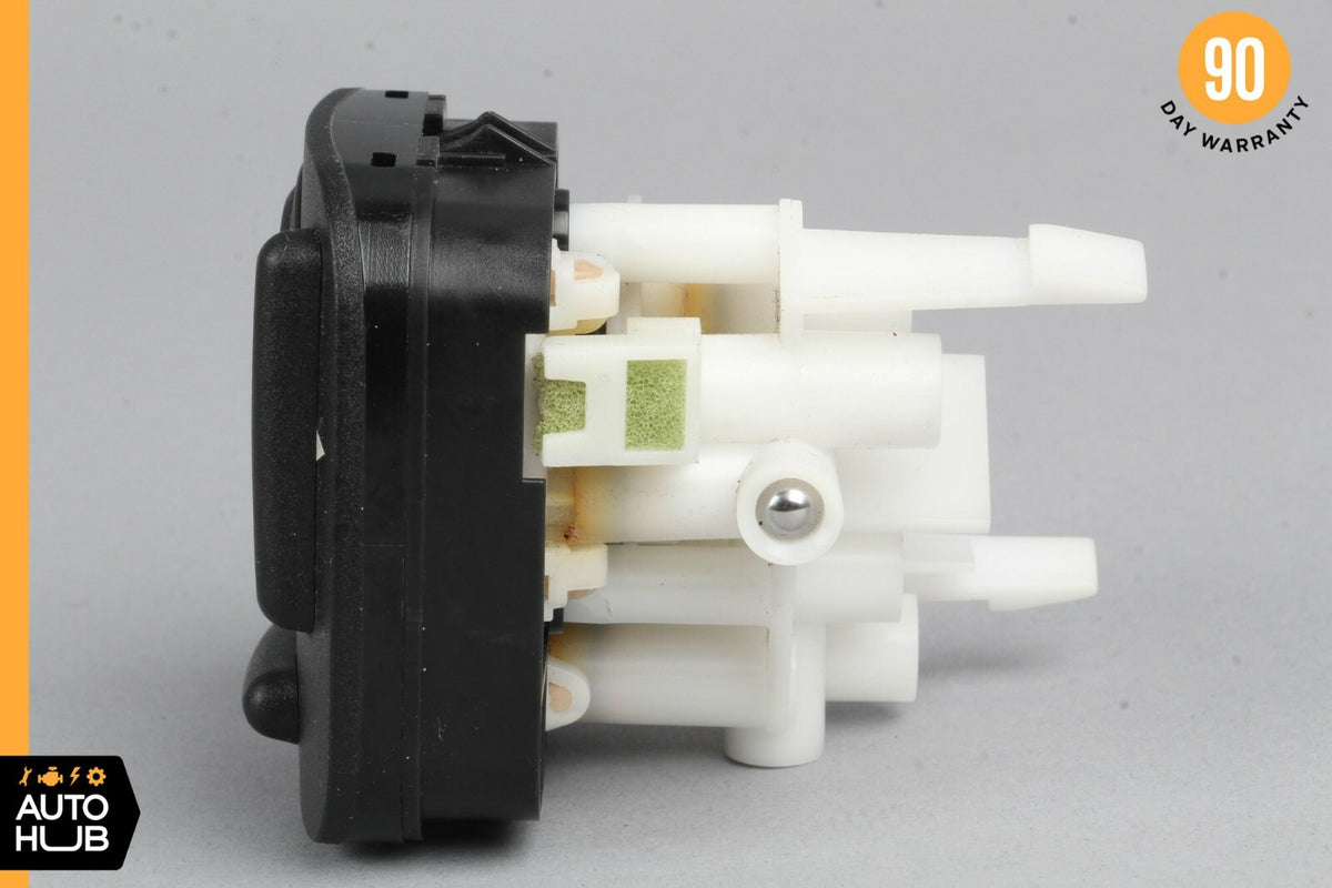 03-09 Mercedes W211 E550 CLS500 Seat Lumbar Regulator Switch OEM - photo 4