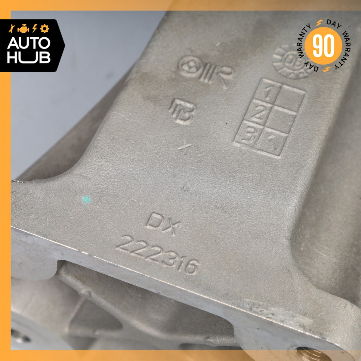 04-19 Maserati Quattroporte GranCabrio Engine Motor Bracket Mount Right Side OEM - photo 11