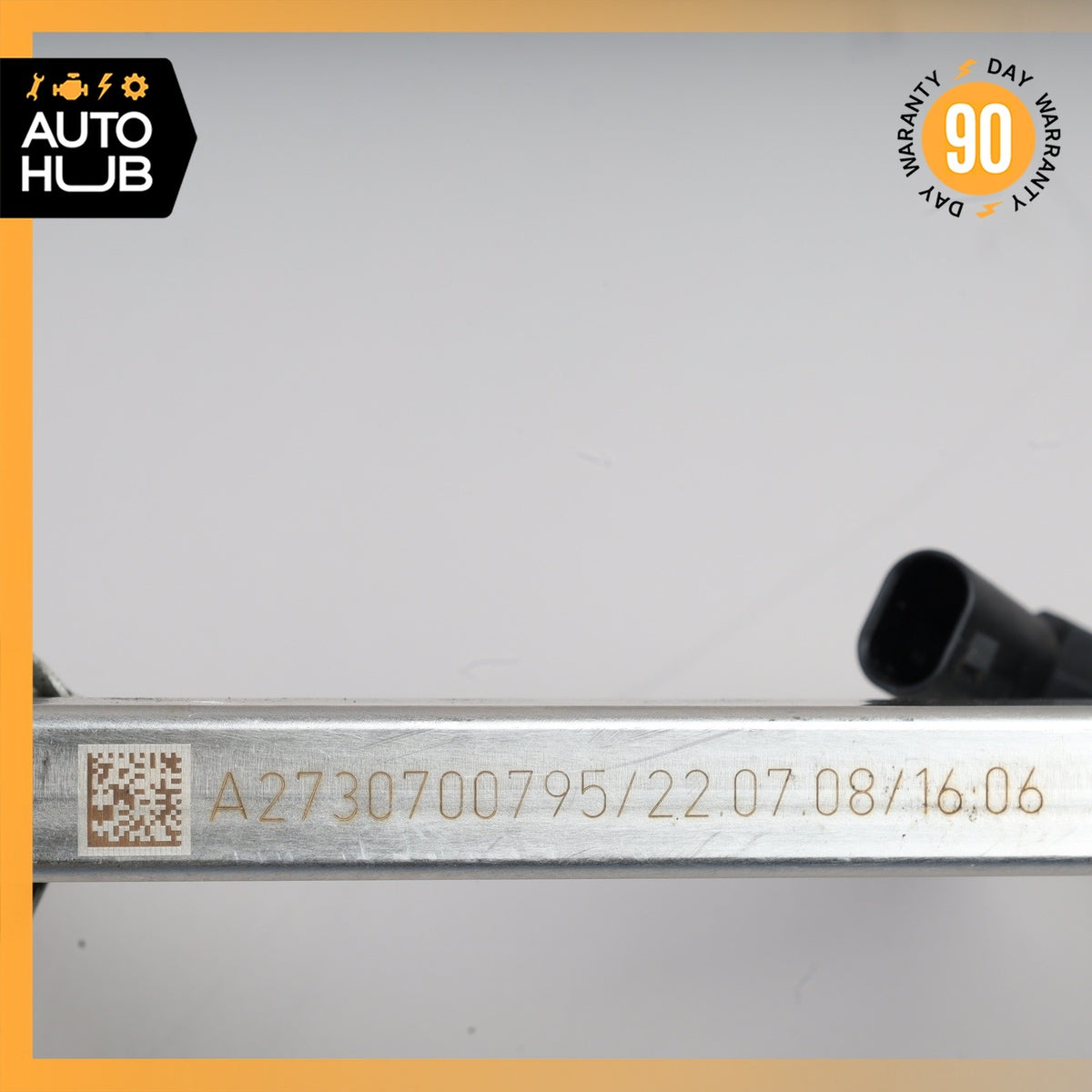 07-12 Mercedes R230 SL550 M273 Fuel Injection Rail With Fuel Injectors OEM - photo 21