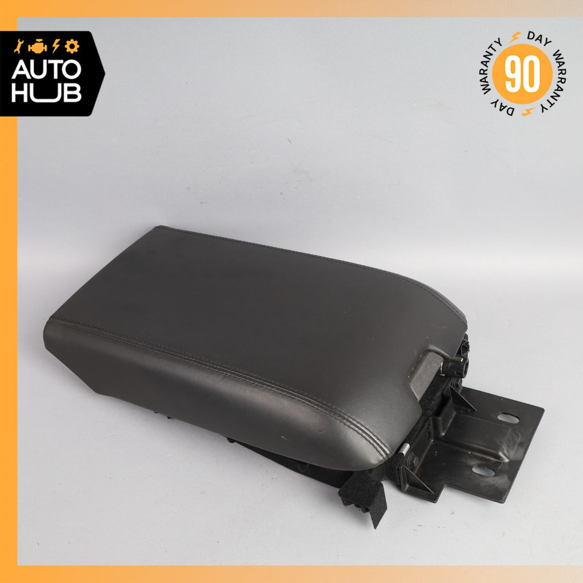 04-06 Cadillac XLR Center Console Arm Rest Armrest Storage Black OEM - photo 1
