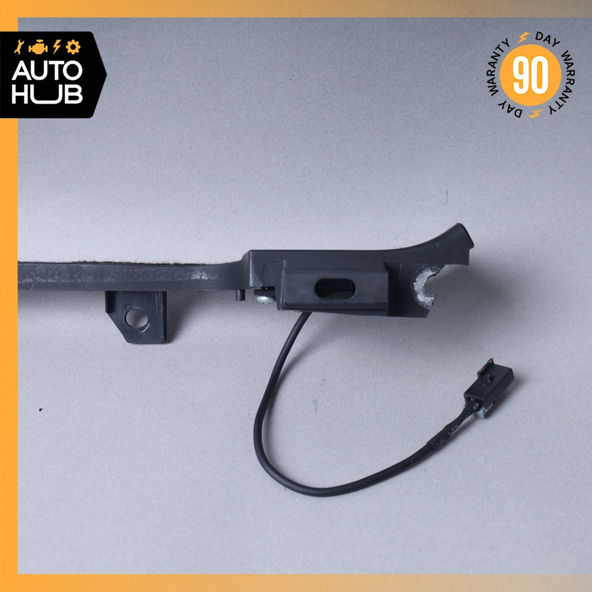 08-19 Maserati GranTurismo M145 Steering Column Cover Trim Black 69921700 OEM - photo 11