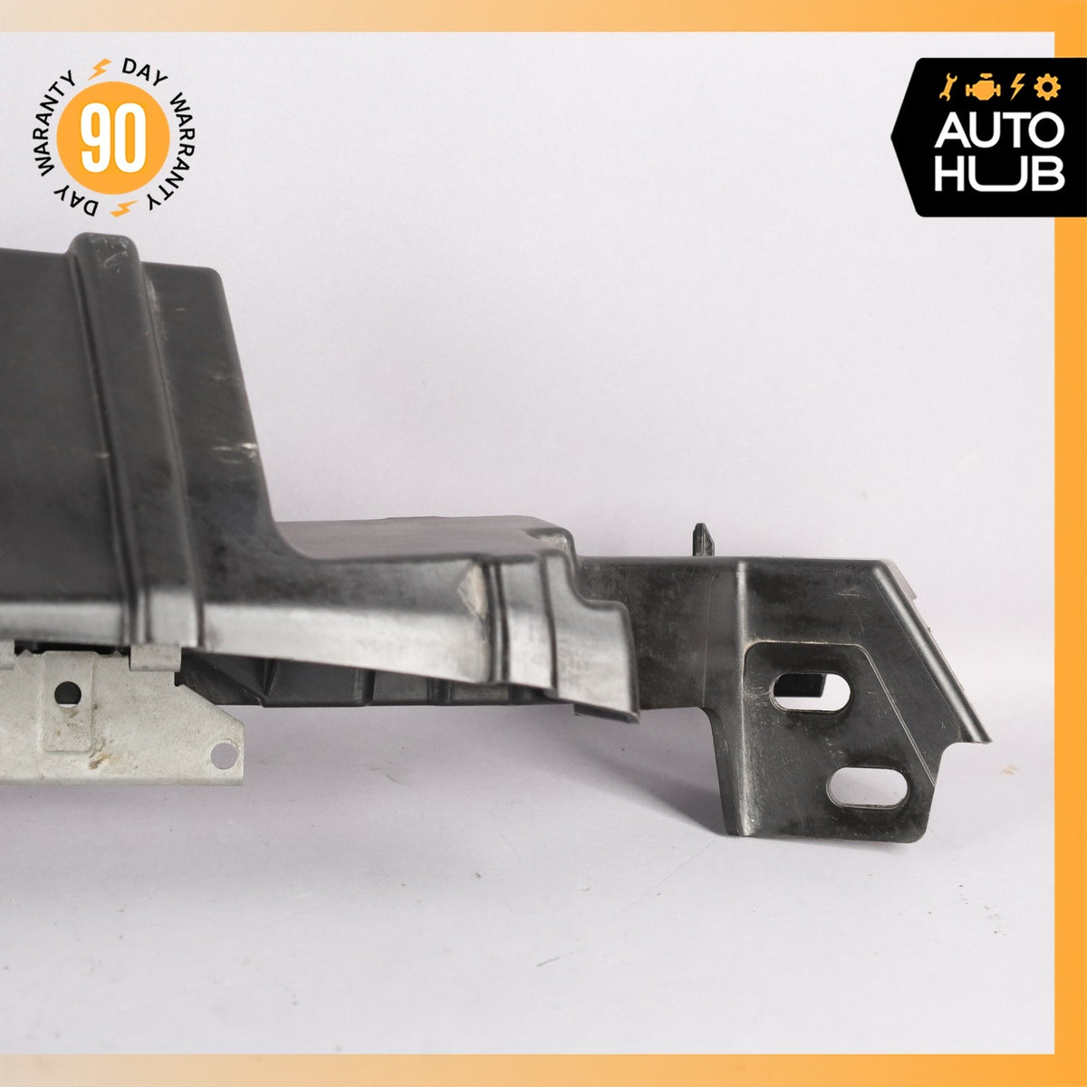 14-21 BMW i3 I01 Front Left Side Fender Mount Bracket OEM - photo 11