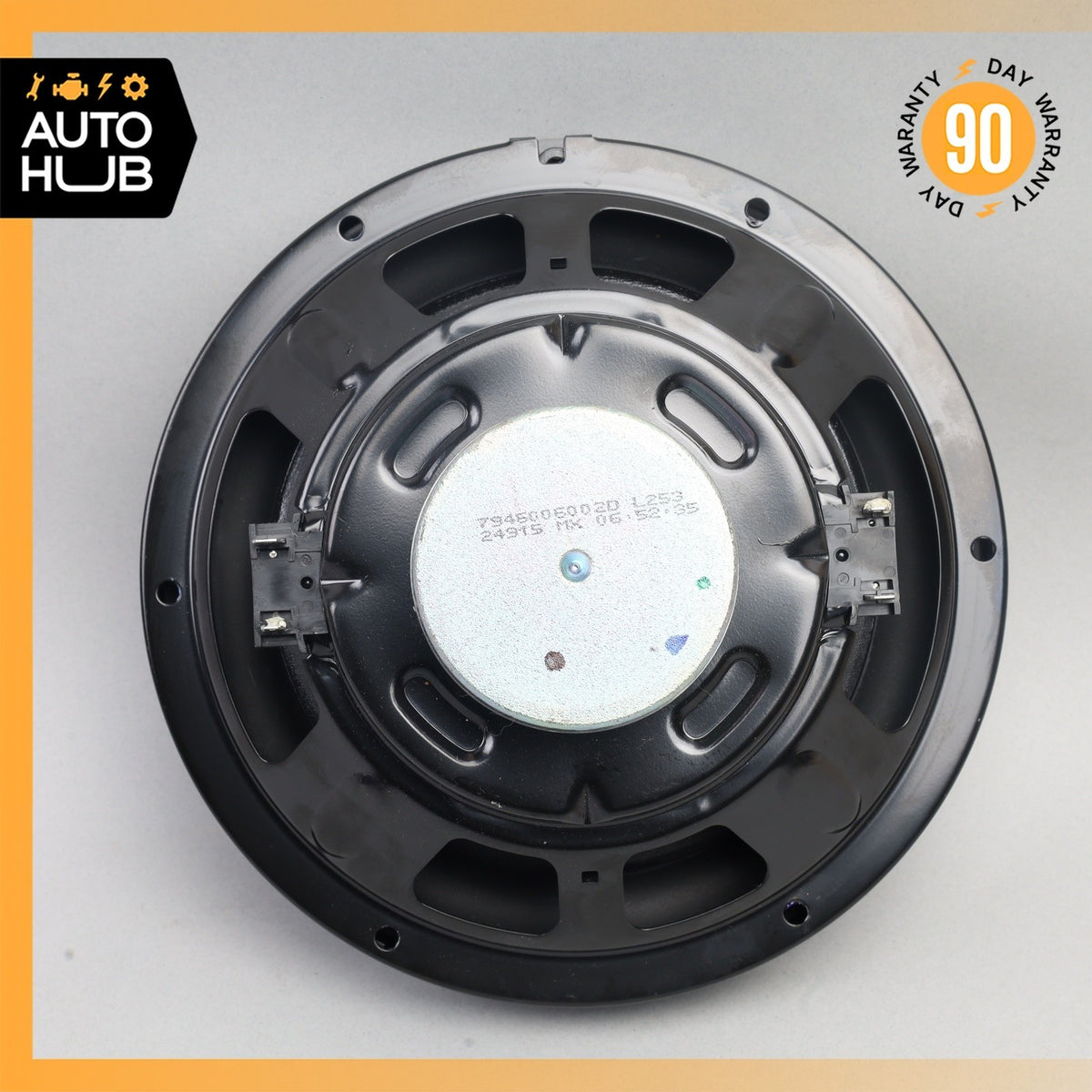 Mercedes X166 GL350 ML63 AMG Rear Subwoofer Speaker 1668202802 OEM - photo 3