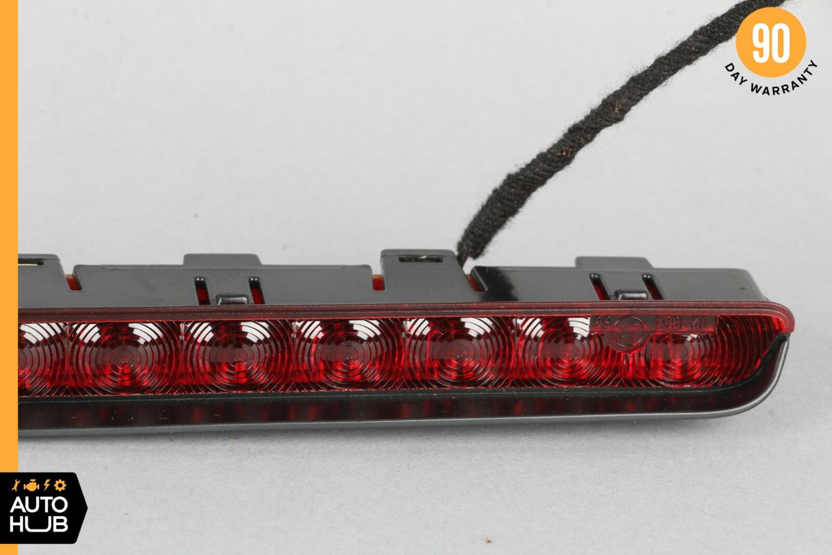 07-14 Mercedes W221 S550 CL550 S63 Rear 3RD Third Brake Stop Light Black OEM - photo 4