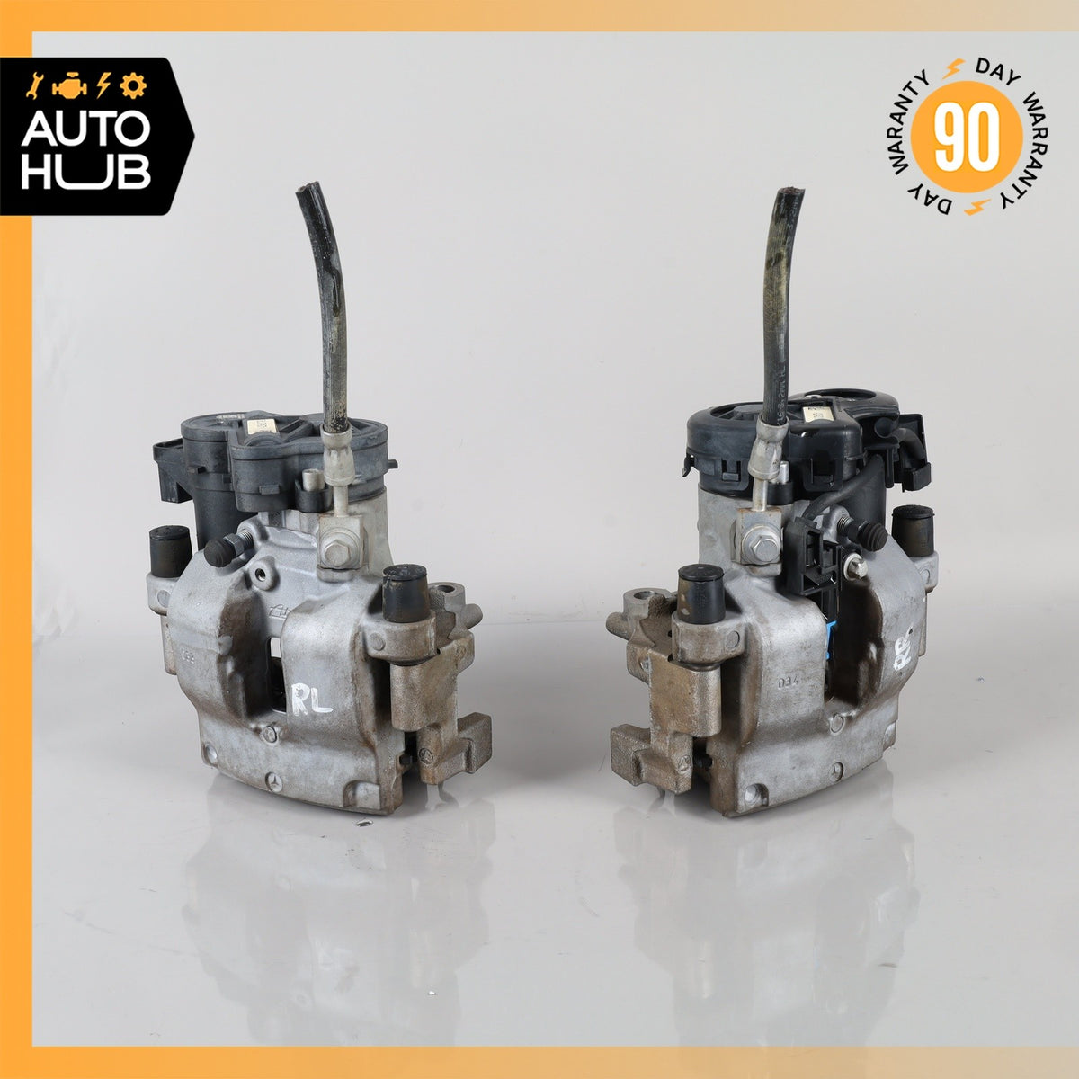 Mercedes W205 C300 C350e Rear Brake Caliper Calipers w/ Actuator Set OEM 57k - photo 2