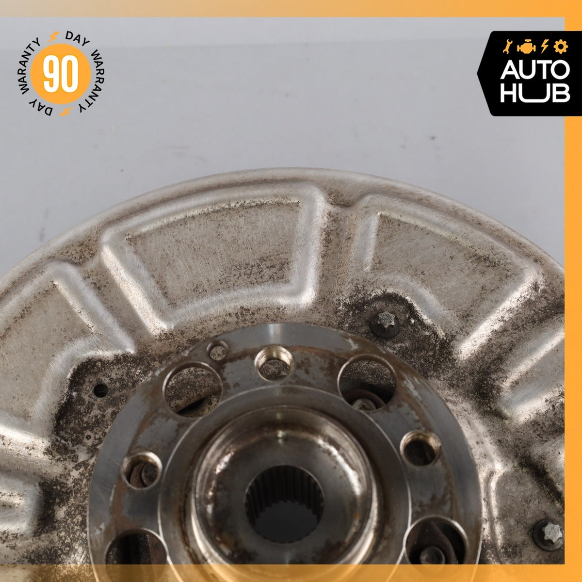 17-23 Mercedes W205 C63 AMG Rear Right Side Spindle Knuckle Hub OEM 39k - photo 4