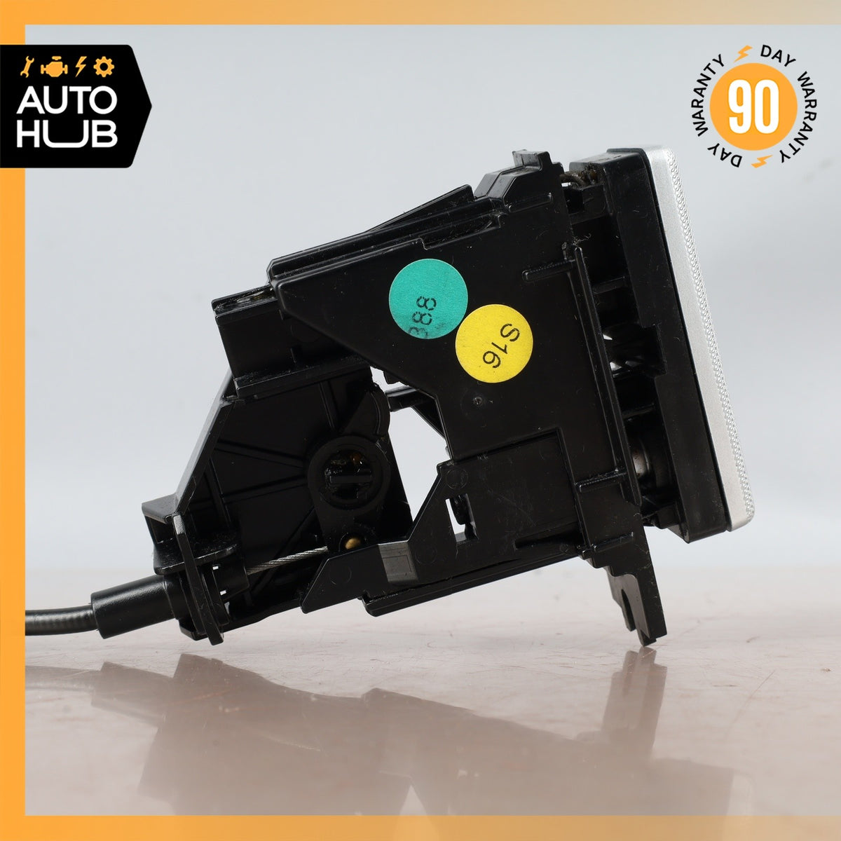 Porsche Cayenne 955 Dashboard Glove Box Compartment Actuator w/ Lock OEM - photo 5