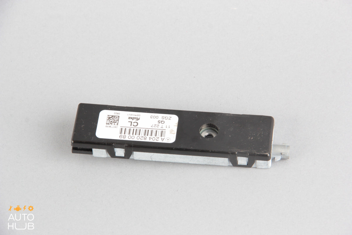 12-15 Mercedes W204 C250 C300 Rear Left Driver Antenna Amplifier Booster OEM - photo 3