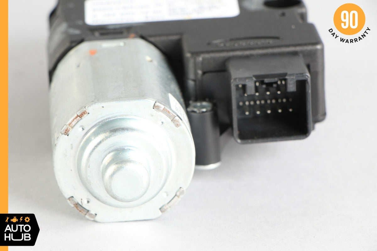 06-13 Mercedes W251 R350 ML550 Panoramic Sunroof Sun Roof Motor 1648201442 OEM - photo 5