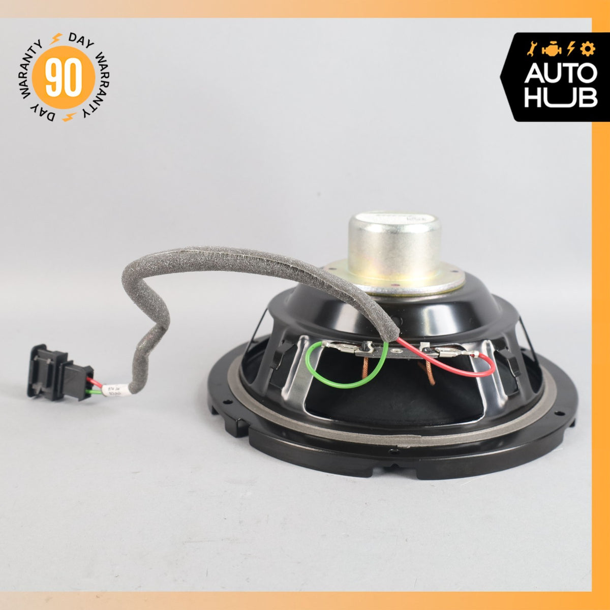 Porsche Cayenne 9Y0 Subwoofer Sub Woofer Speaker Bose OEM - photo 6