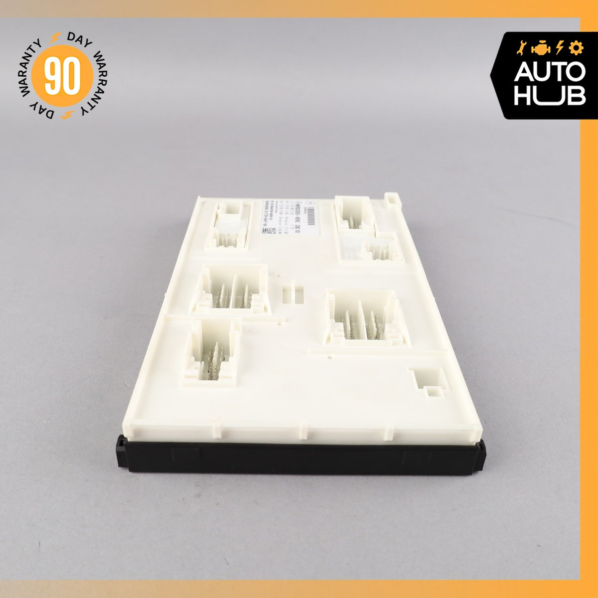 15-20 Mercedes W117 GLA250 CLA45 AMG Front SAM Fuse Box Control Module OEM - photo 3