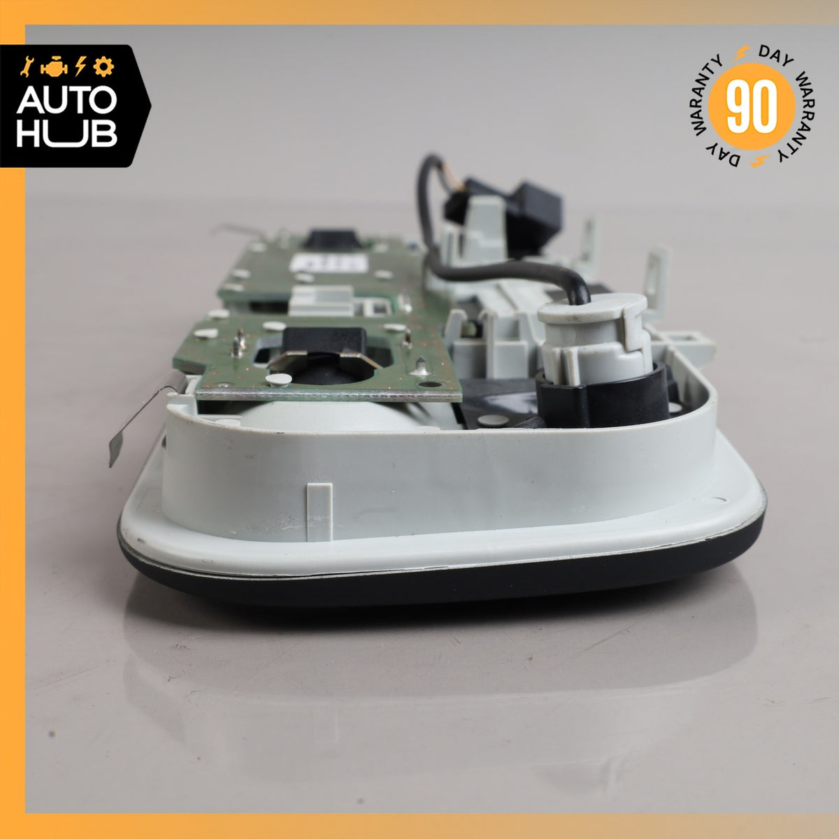 Audi 8J TT Front Overhead Console Dome Reading Light Lamp 8J0947111CE OEM - photo 6