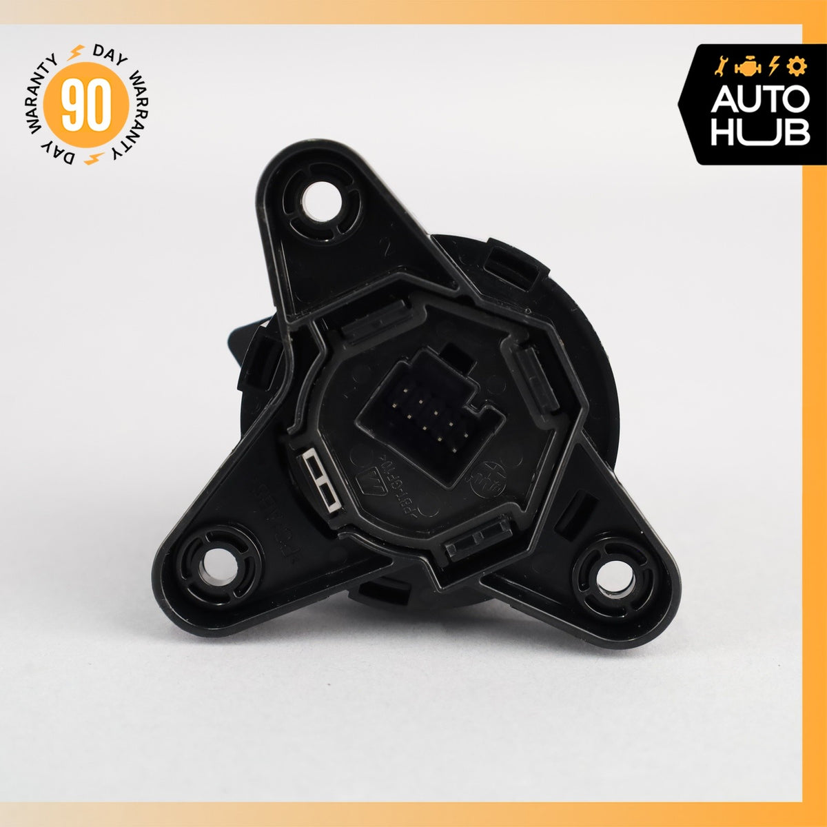 17-26 Alfa Romeo 952 Giulia Center Console Navigation Control Switch OEM 56k - photo 8