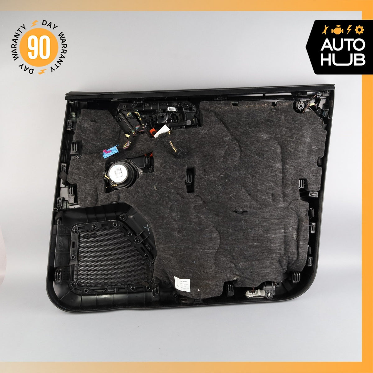 15-24 Porsche Macan 95B Front Left Driver Side Interior Door Panel Suede OEM 46k - photo 13