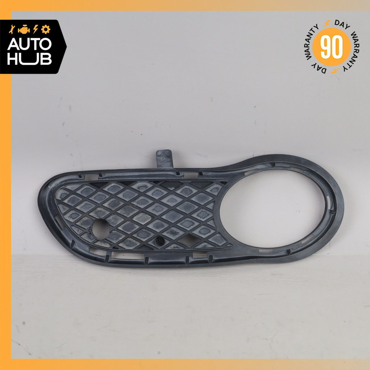 02-04 Mercedes W203 C320 C240 Base Front Bumper Right Side Mesh Grille OEM - photo 1