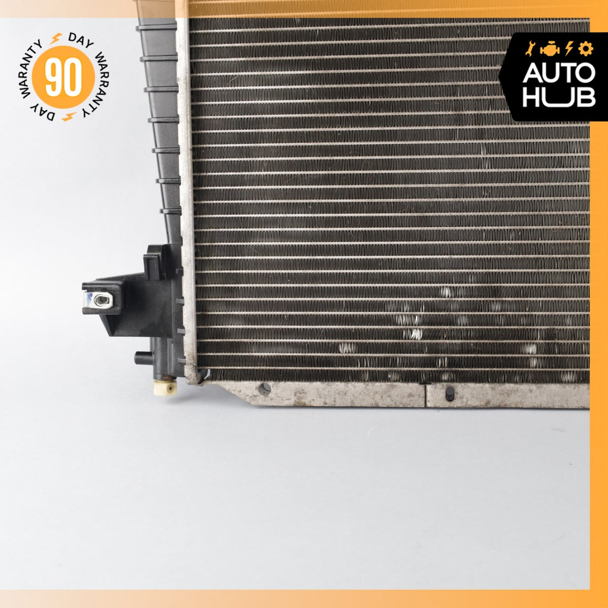 02-05 Ford Thunderbird 3.9L V8 Engine Motor Water Cooling Radiator OEM 73k - photo 11