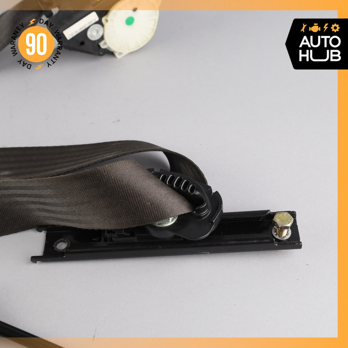 08-19 Maserati GranTurismo M145 Front Right Side Seat Belt Black OEM - photo 16