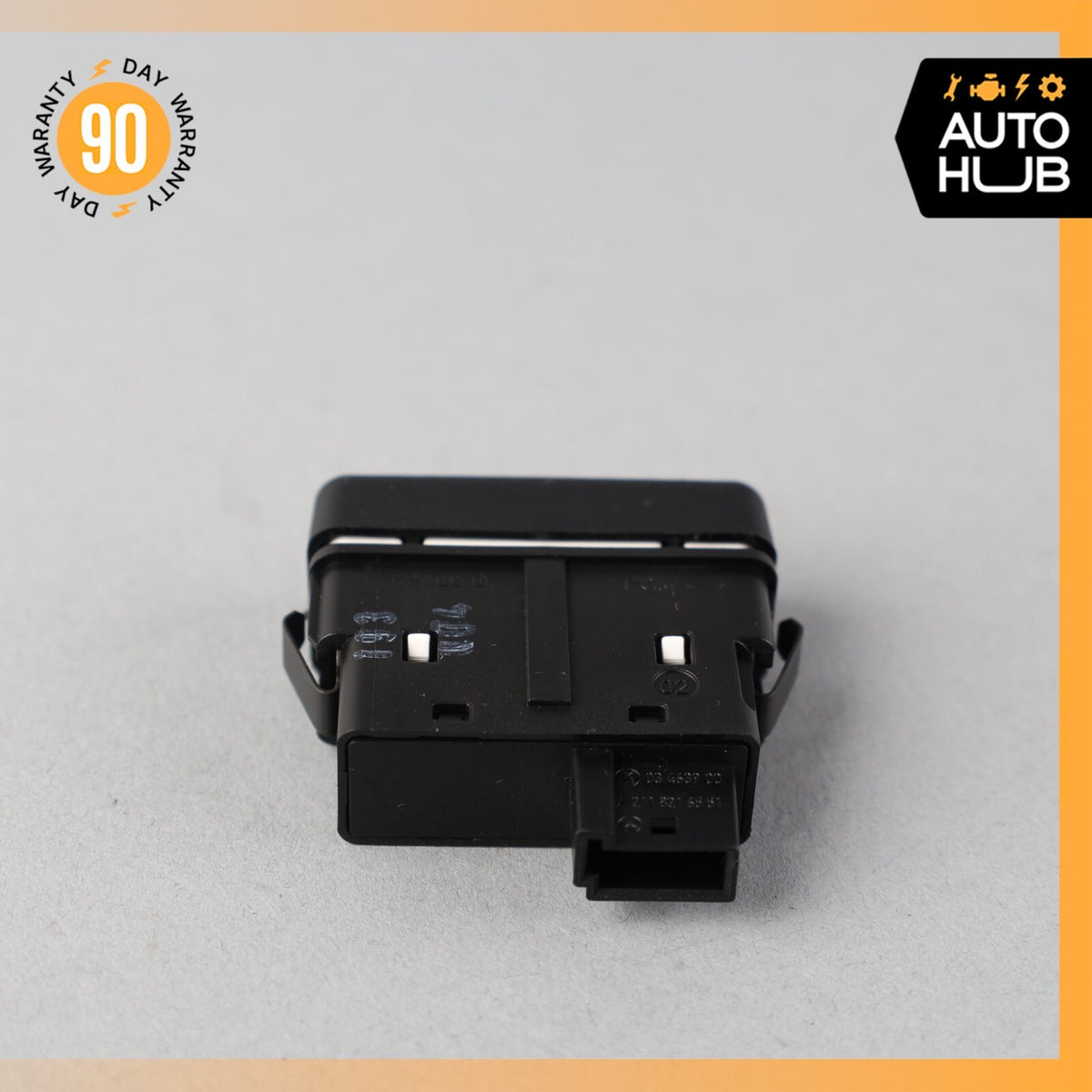 03-11 Mercedes W220 S600 E500 E550 Front Seat Dynamic Switch 2118216551 OEM - photo 3