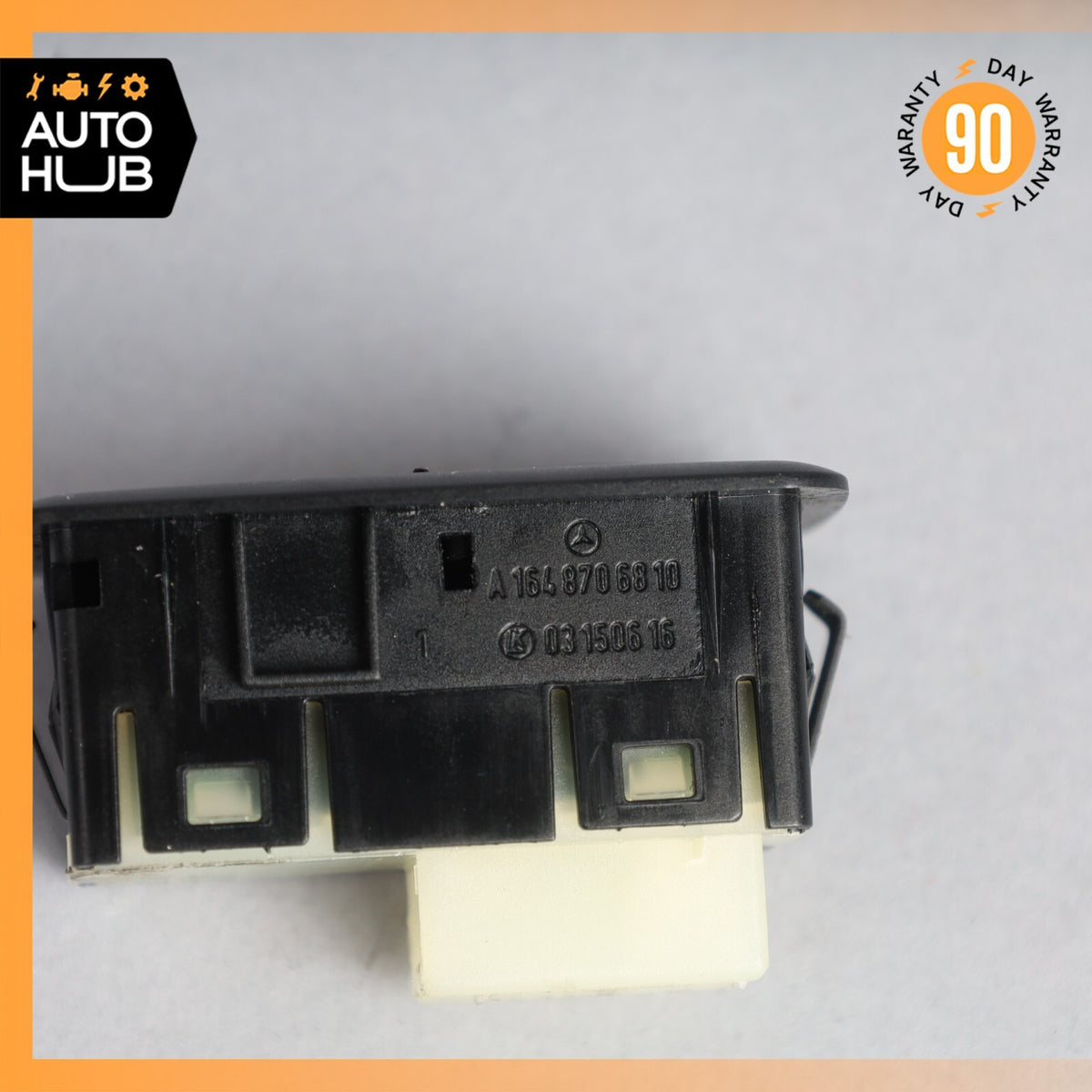 06-12 Mercedes X164 GL450 GL550 3rd Row Left Seat Folding Power Switch Button - photo 7