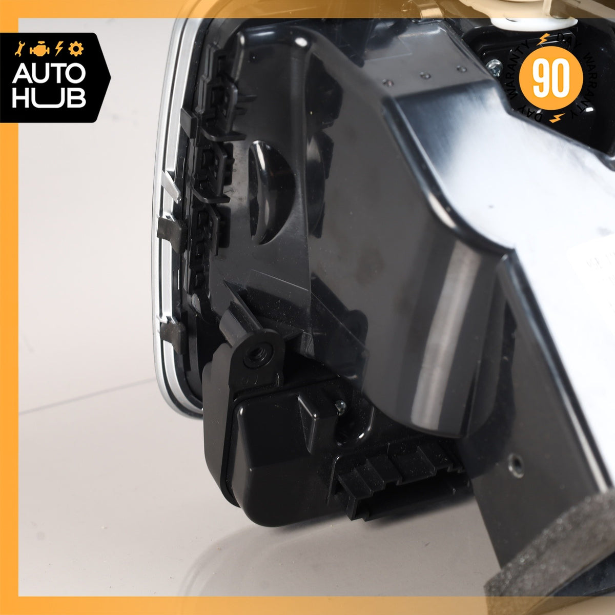 15-18 Porsche Macan 95B Rear AC Climate Control Seat Heated Switch Vent OEM 44k - photo 10