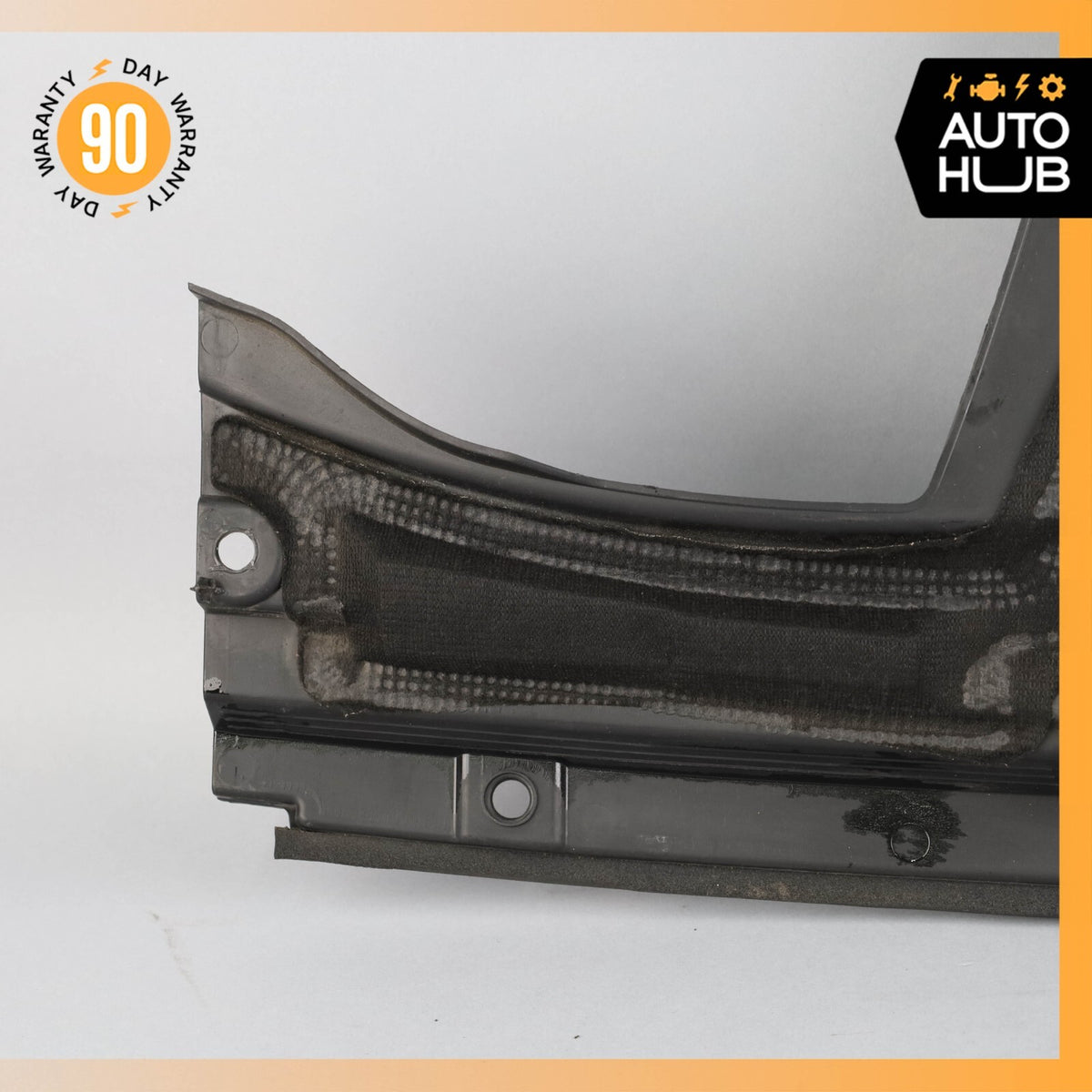 17-20 Maserati Levante M161 3.0L Engine Bay Cover Panel Right Side OEM 73k - photo 14