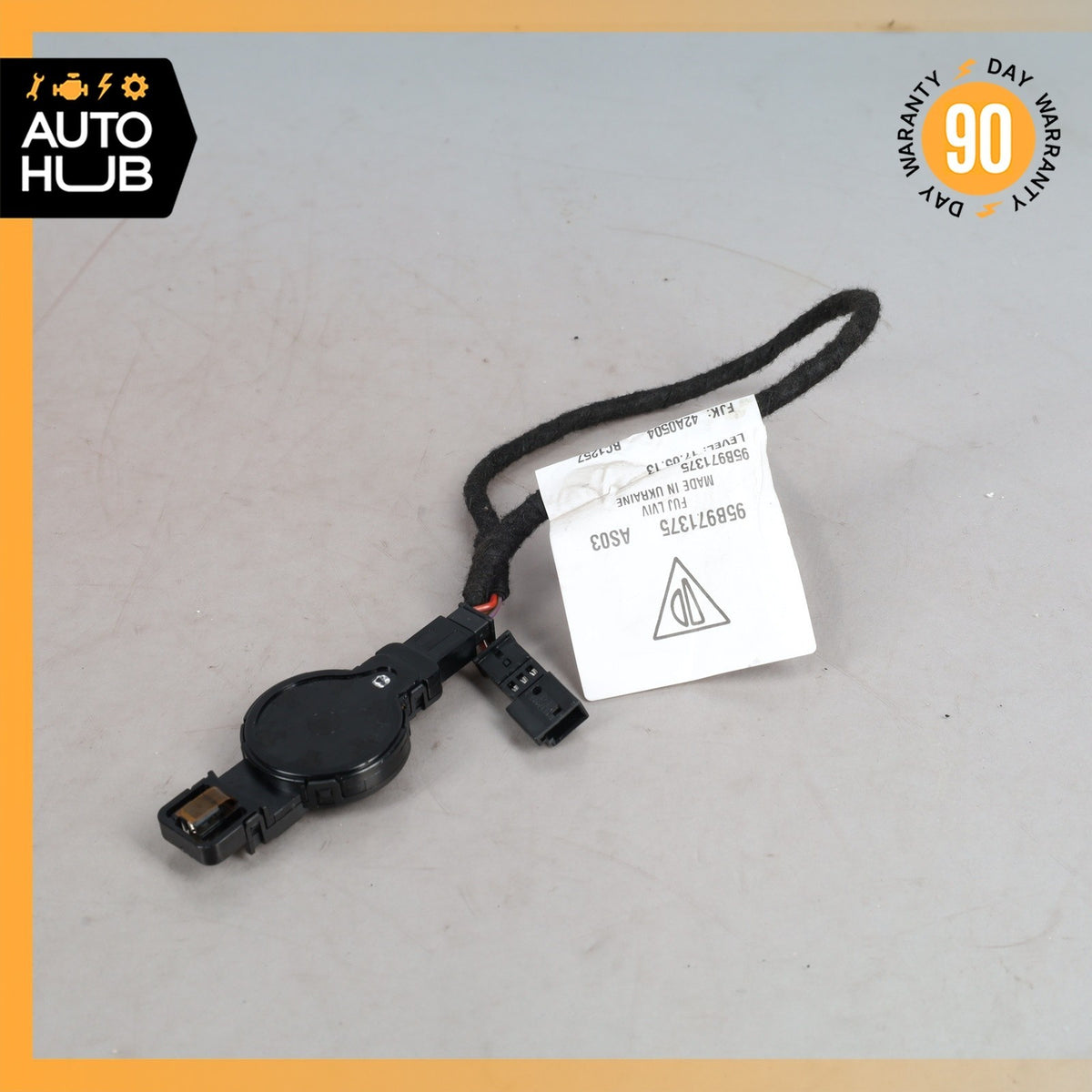 15-18 Porsche Macan 95B Front Windshield Rain Sensor 7P0955559E OEM 89k - photo 2