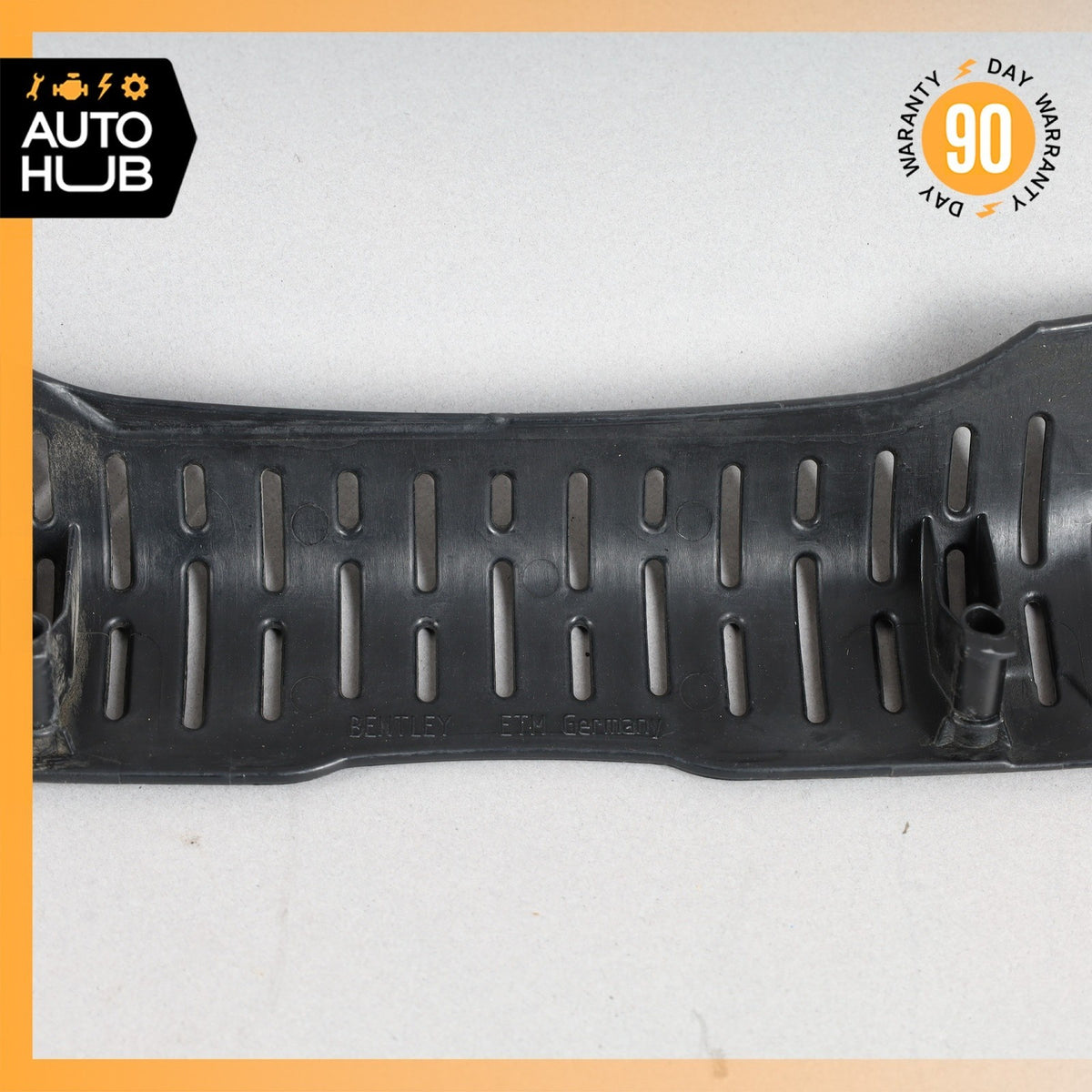 Bentley Continental GTC Front Engine Cover Plate Trim 07C103925Q OEM - photo 7