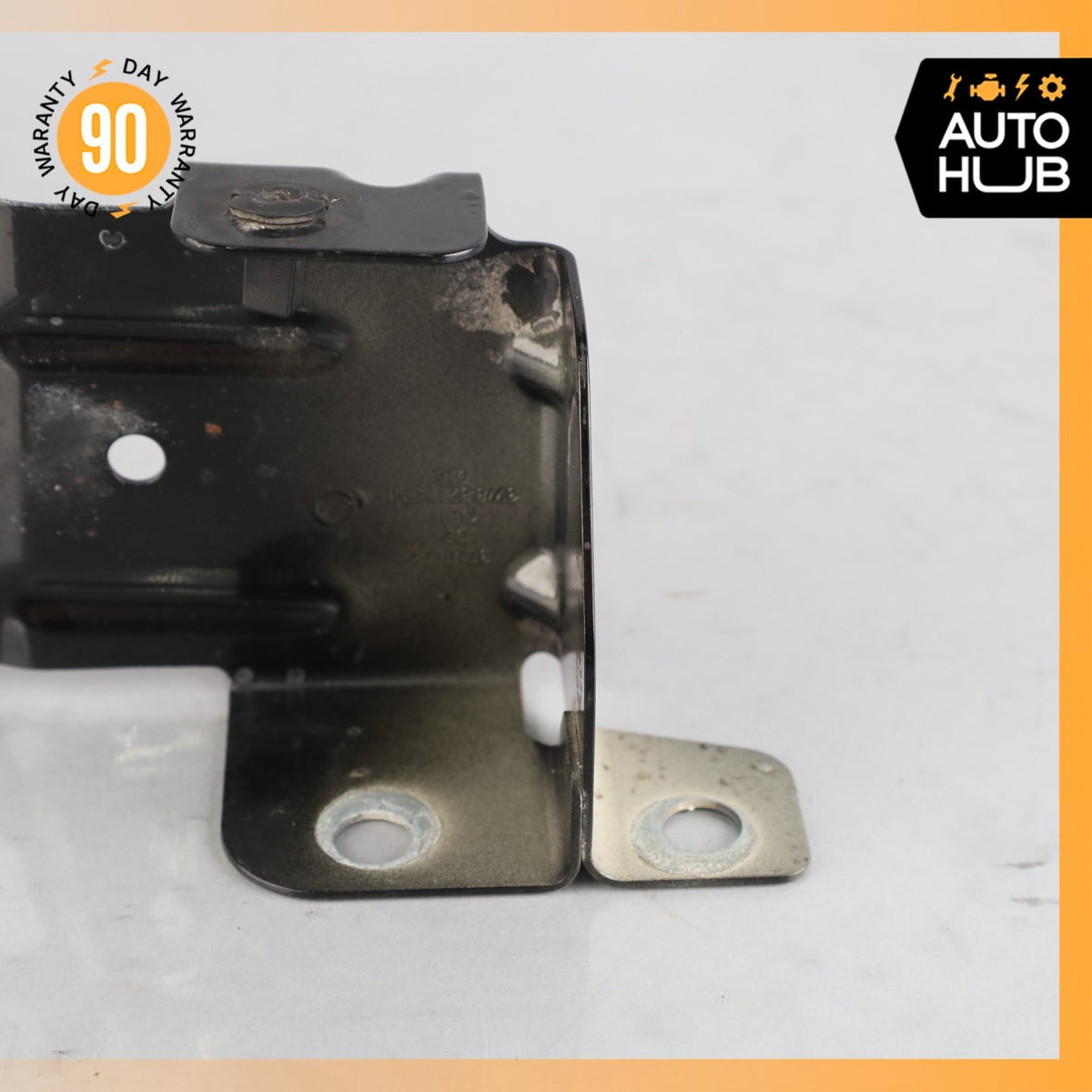 12-18 Bentley Continental GTC Front Left Lower Fender Bracket 3W8821167B OEM - photo 3