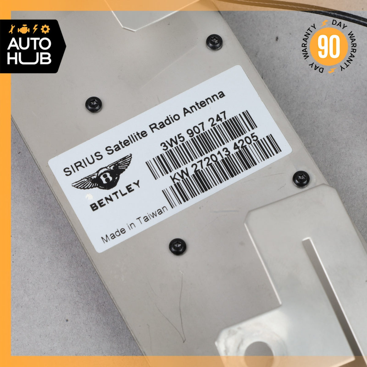 Bentley Flying Spur Satellite Radio Control Module Antena OEM - photo 9