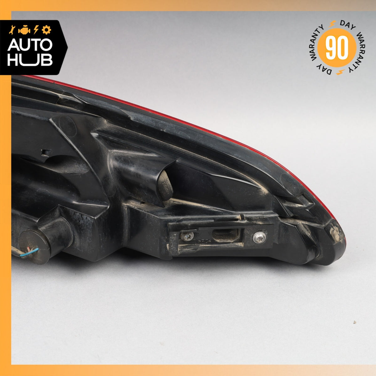 2010 Jaguar X250 XF Rear Left Side Outer Taillight Tail Light Lamp OEM - photo 11