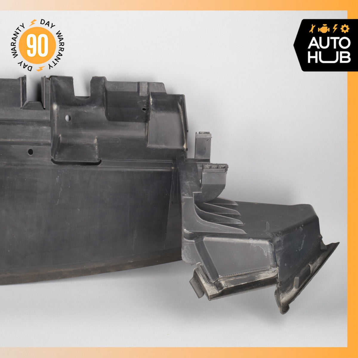 2014 Mercedes W207 E350 Engine Radiator Lower Baffle Air Duct 2075052730 OEM 16k - photo 5