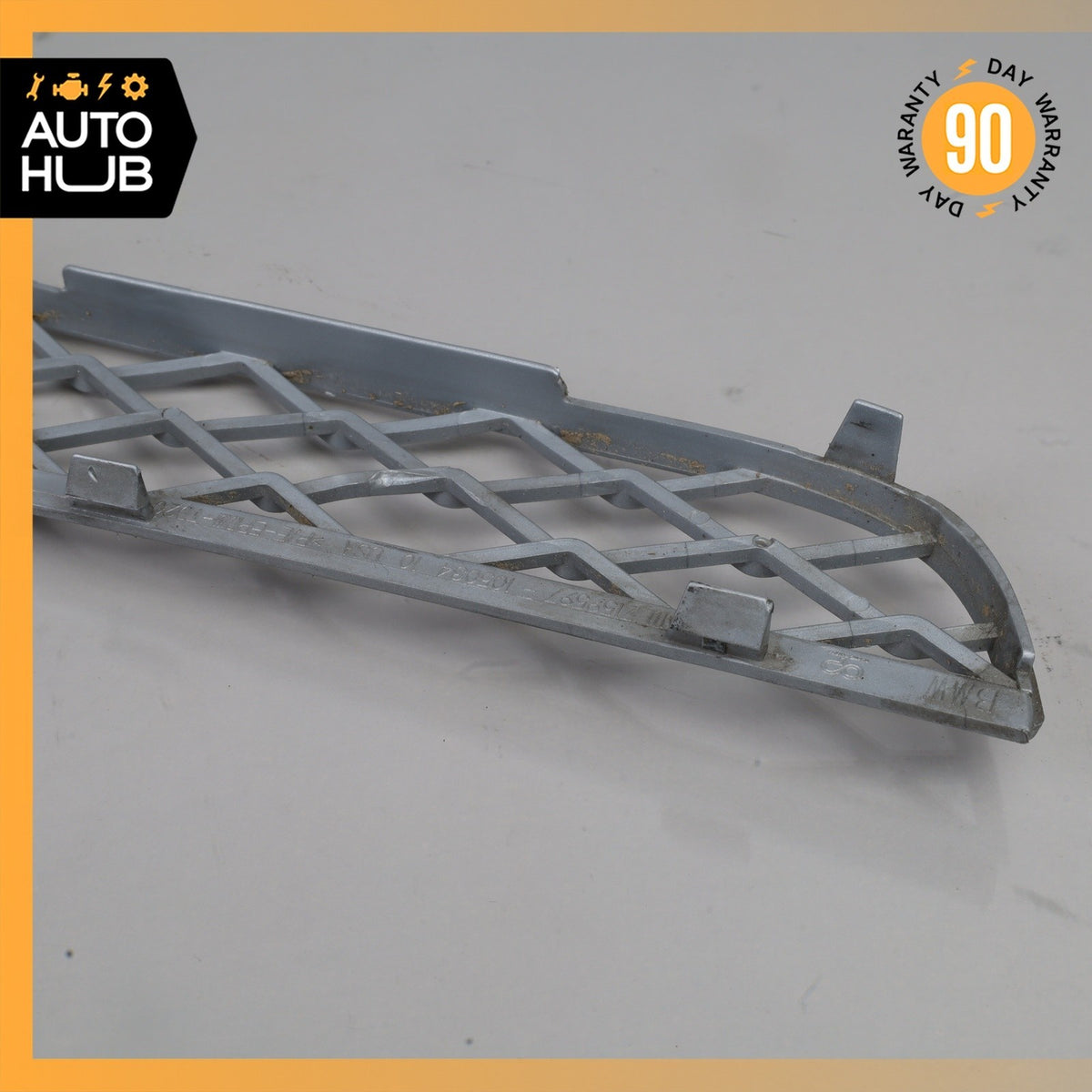 11-13 BMW E70 X5 Front Bumper Center Upper Mesh Grille OEM - photo 7
