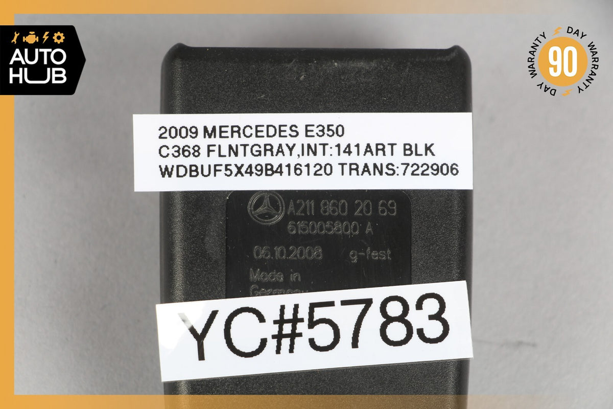 07-09 Mercedes W211 E350 CLS550 Front Right Side Seat Belt Buckle Black OEM - photo 10