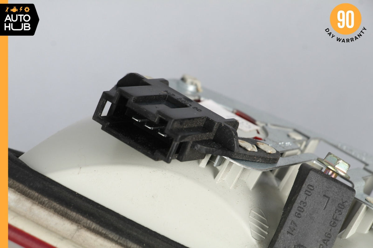 97-03 Mercedes W208 CLK430 CLK320 Inner Tail Light Lamp Rear Right Side OEM - photo 8