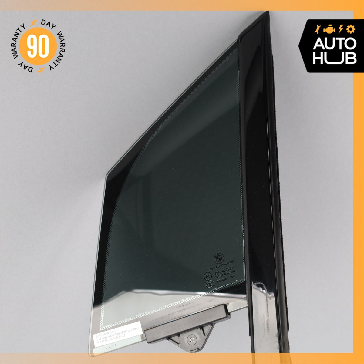 2016 BMW i3 I01 Front Left Driver Side Door Corner Window Glass OEM 49k - photo 2