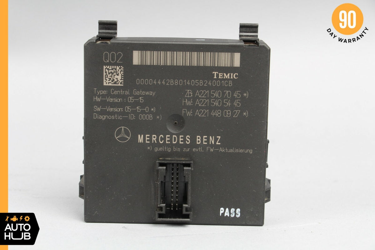 07-13 Mercedes W221 S550 S63 AMG Central Gateway Control Module 2215407045 OEM - photo 6