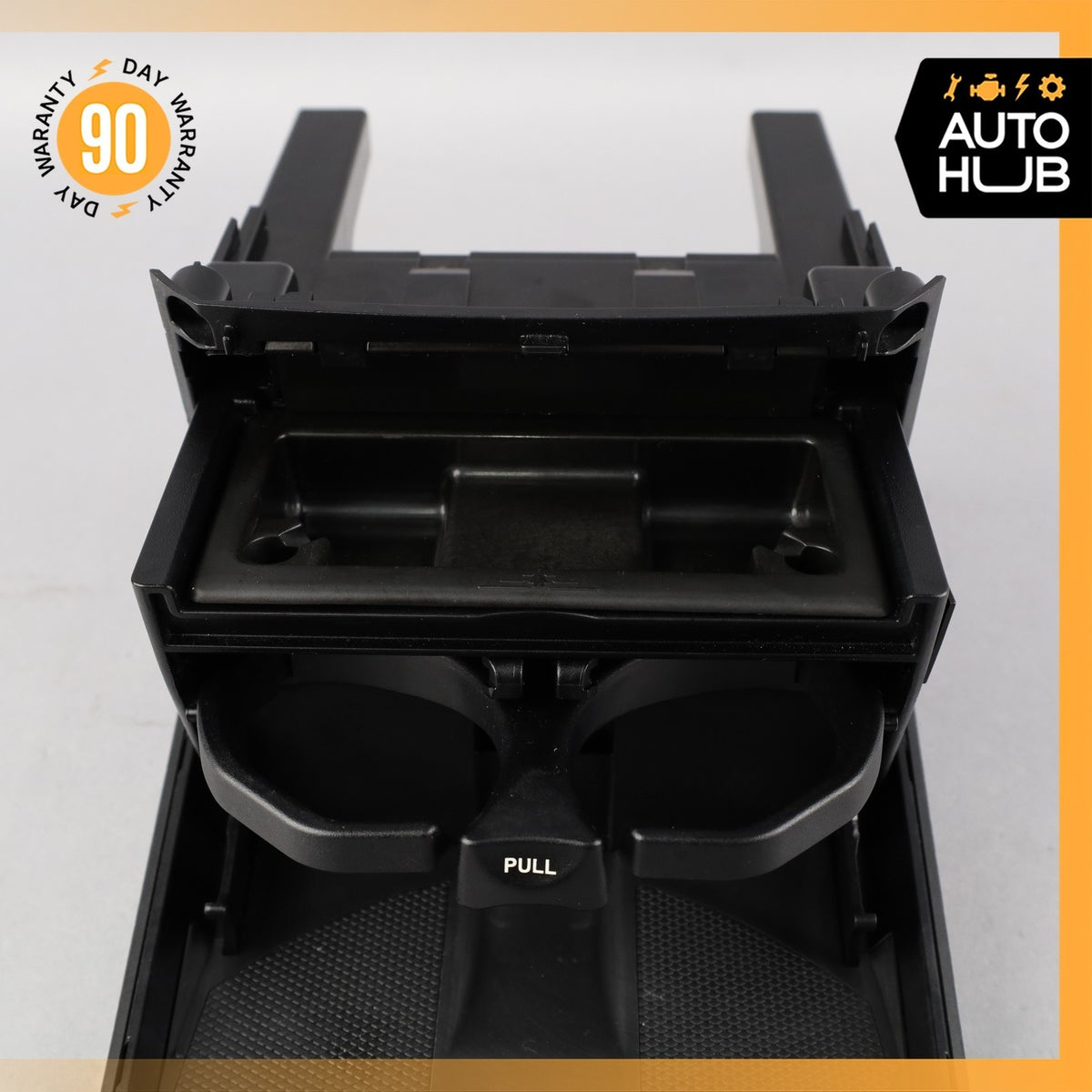 06-13 Mercedes W251 R350 R500 Rear Center Console Cup Holder / Ashtray Black OEM - photo 3