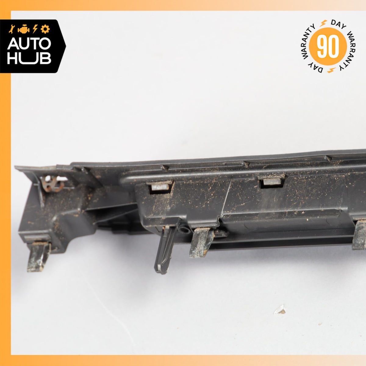 11-18 Porsche Cayenne 958 Hybrid S Front Right Passenger Side Sill Plate OEM - photo 12
