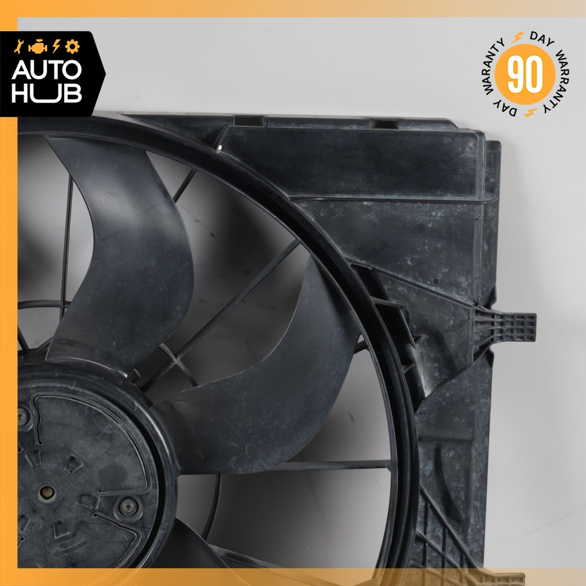 17-22 Mercedes W213 E300 CLS450 Engine Radiator Cooling Fan Motor Assembly OEM - photo 4