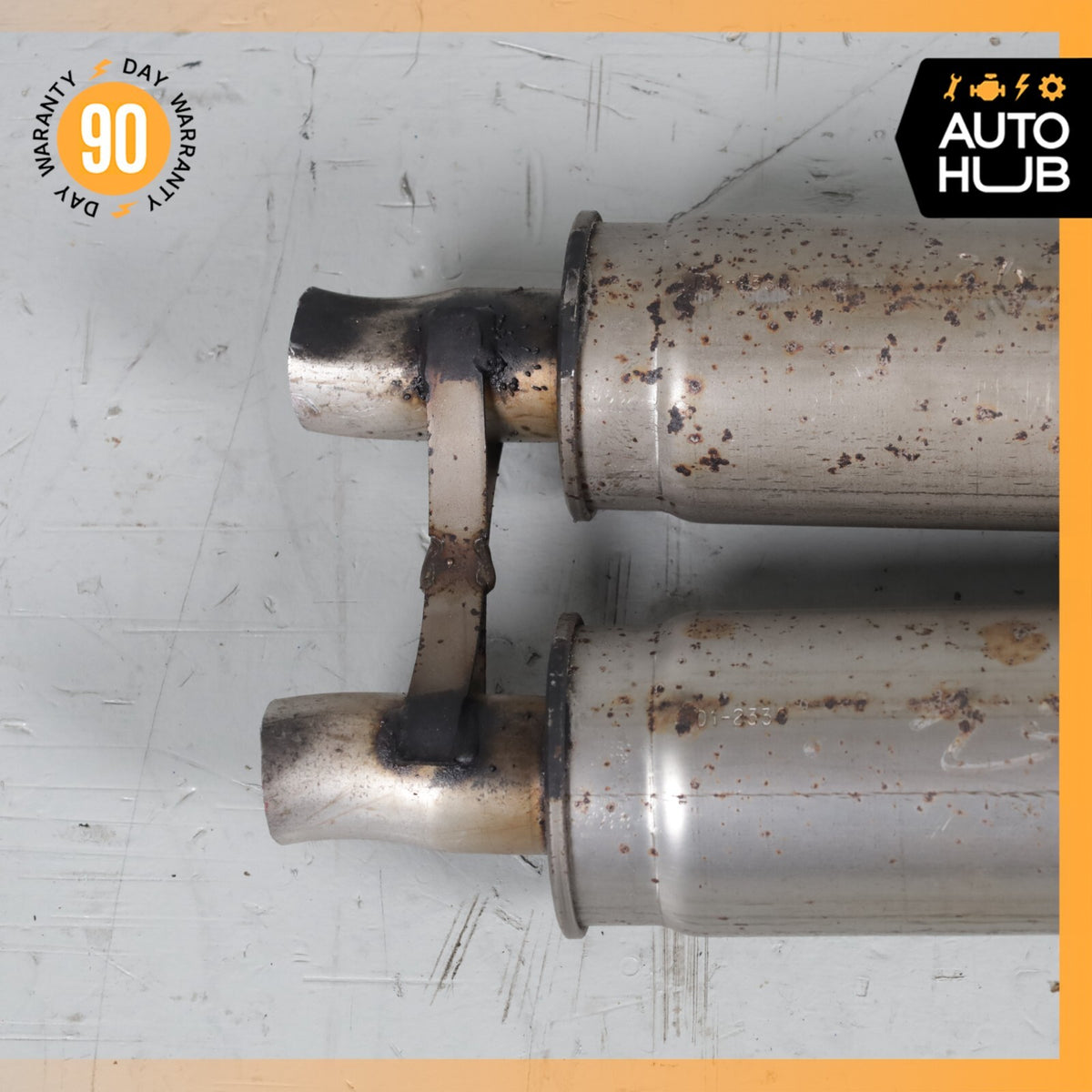 03-05 Ford Thunderbird 3.9L Exhaust Central Resonator Mid Pipe Silencer OEM 80k - photo 2