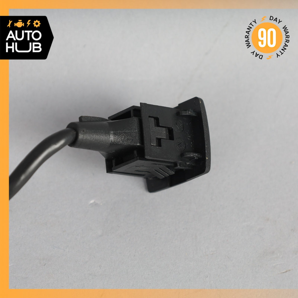 10-16 Mercedes W204 C300 SLK250 E400 Center Console USB Wiring Adapter OEM - photo 6