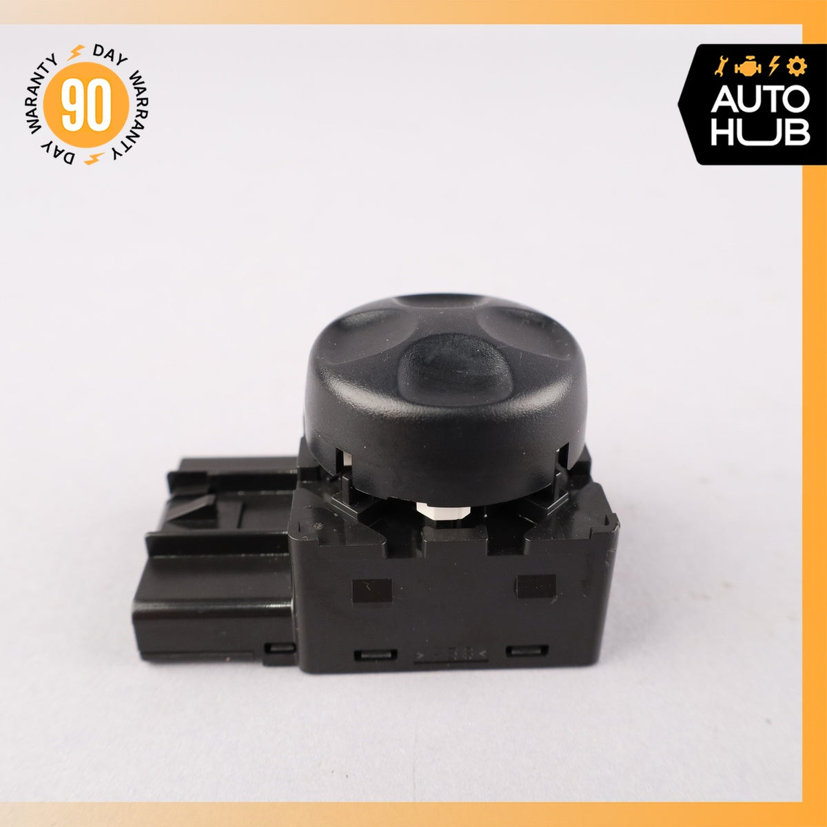 14-26 Alfa Romeo 952 Giulia Front Left or Right Seat Adjustment Switch OEM - photo 3
