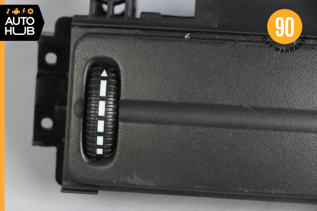 03-11 Mercedes W211 E350 CLS550 E550 Rear AC A/C Climate Control Switch OEM - photo 2