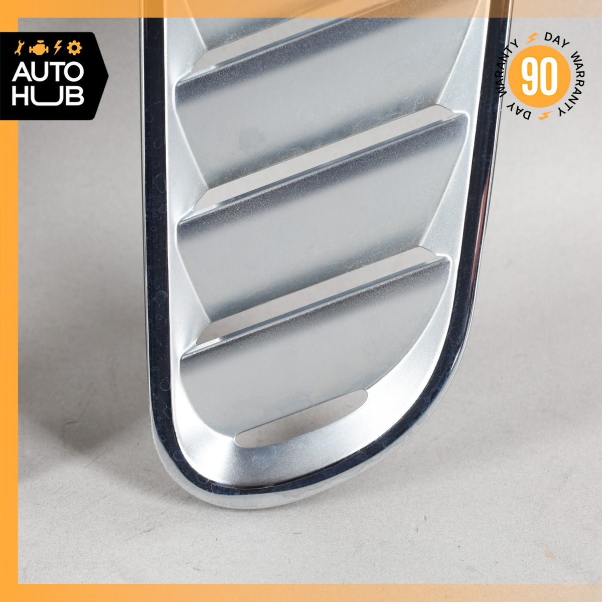 Aston Martin DB9 / Rapide Left & Right Side Hood Vent Grill Chrome Set OEM 22k - photo 6