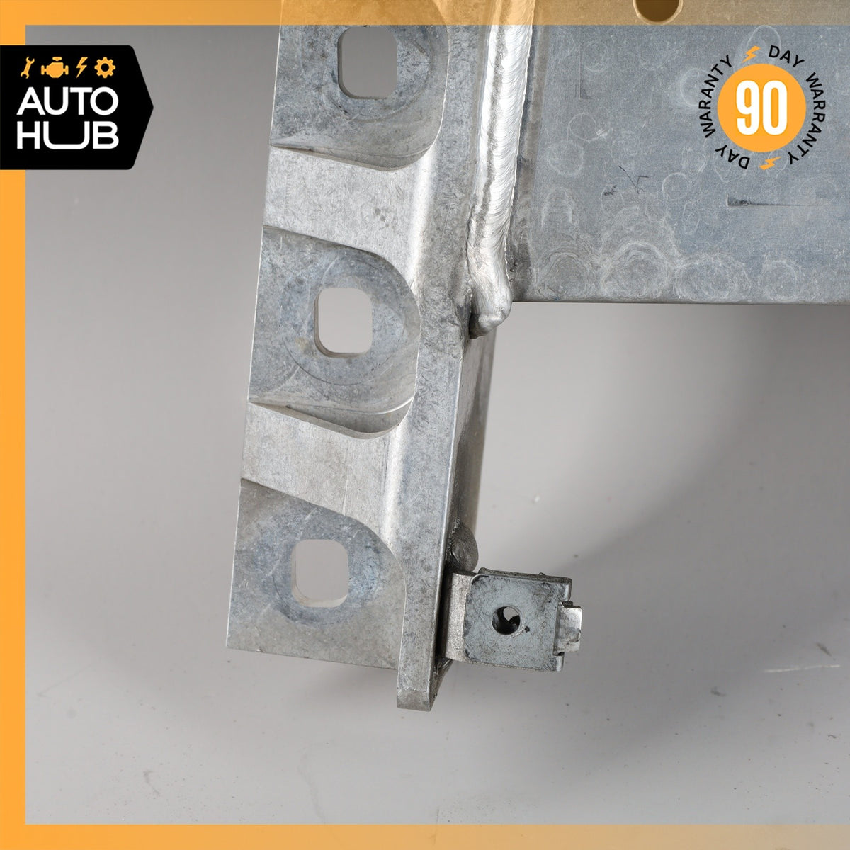 13-20 Mercedes R231 SL550 SL450 Automatic Transmission Support Mount Bracket OEM - photo 9