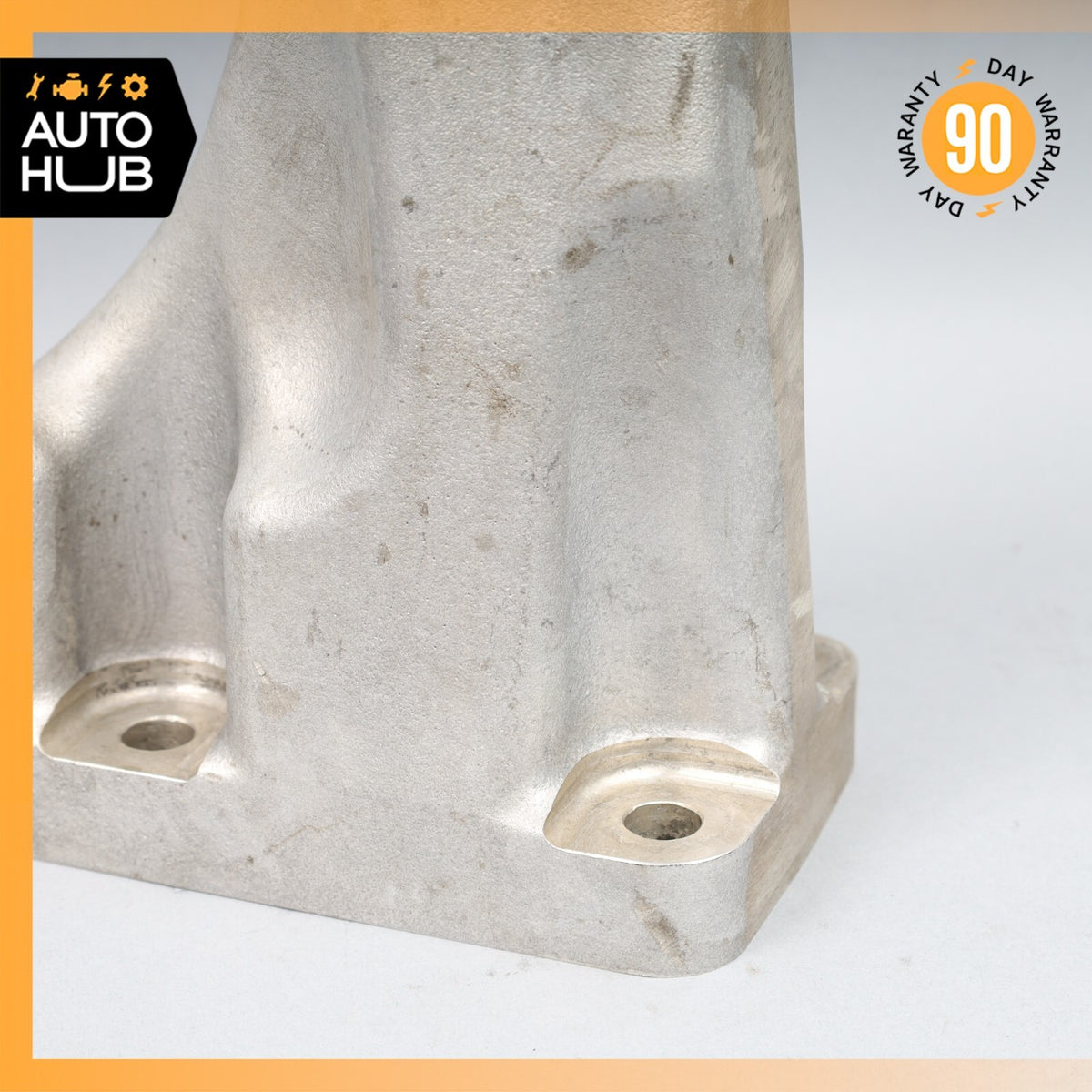 05-07 Maserati Quattroporte M139 Engine Motor Bracket Mount Left Driver Side OEM - photo 8