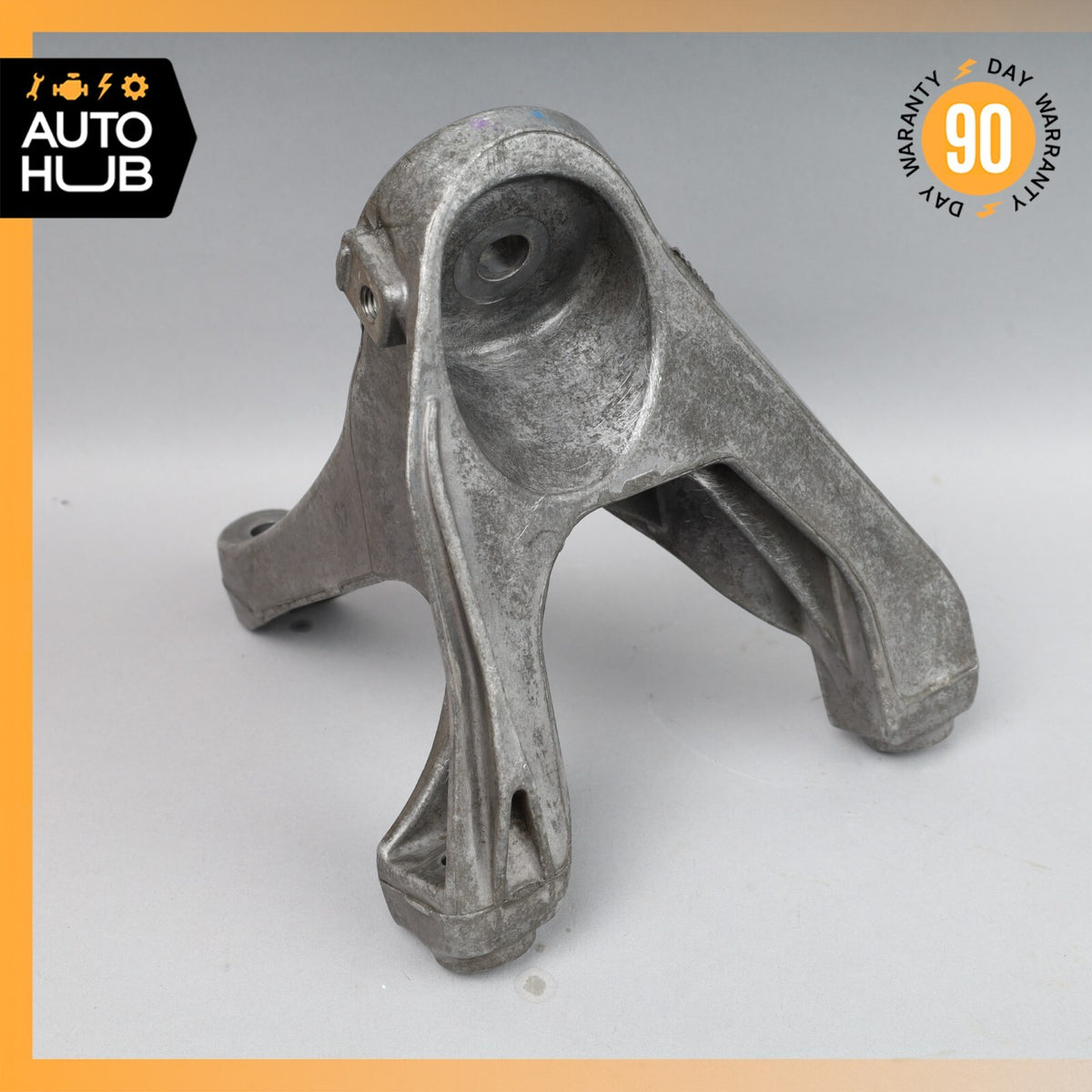Porsche Cayenne Hybrid S 958 Right Side Engine Support Mount Bracket OEM - photo 5
