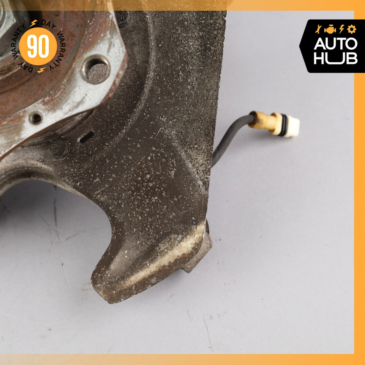 Porsche Boxster 986 Front Right Spindle Knuckle Hub 99634165811 OEM - photo 6