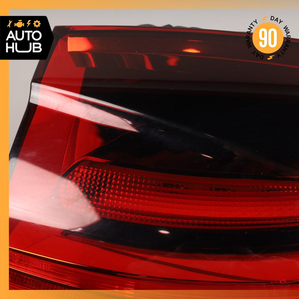 15-18 Porsche Cayenne 958 Right Side Outer Tail Light Lamp 7P5945208H OEM - photo 3