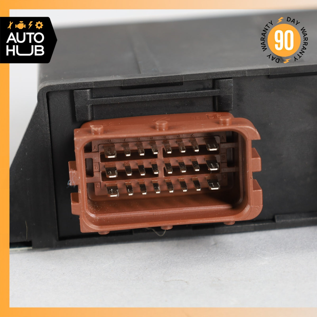 10-19 Maserati GranTurismo M145 Convertible Roof Top Control Module OEM - photo 3